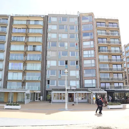 Apartment Zonnestraal 0103 With A Sea View