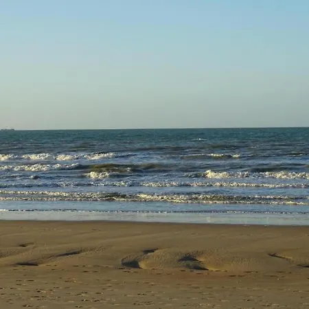 아파트 In By Sandy Beaches *