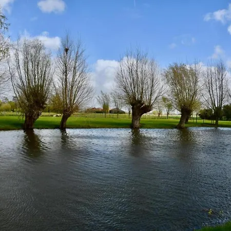 아파트 In By Sandy Beaches